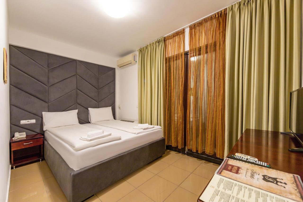Tino Hotel & Spa Ohrid Kültér fotó