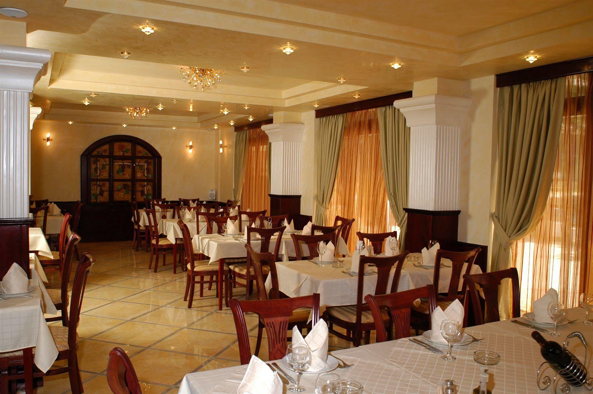 Tino Hotel & Spa Ohrid Kültér fotó
